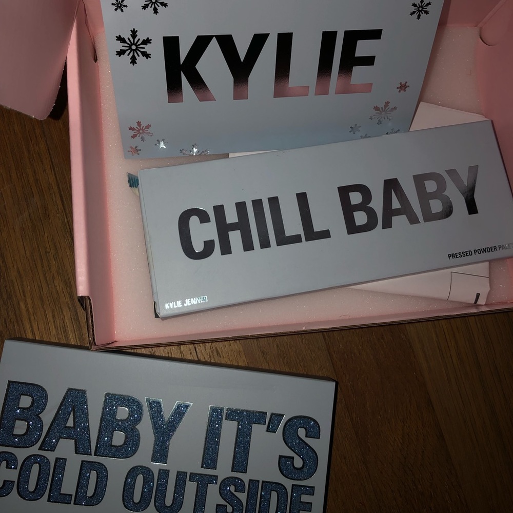 Kylie Cosmetics Chill Baby